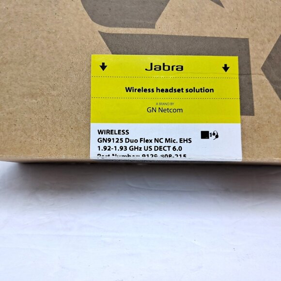 Black Headset with Microphone - Picture 5 of 6